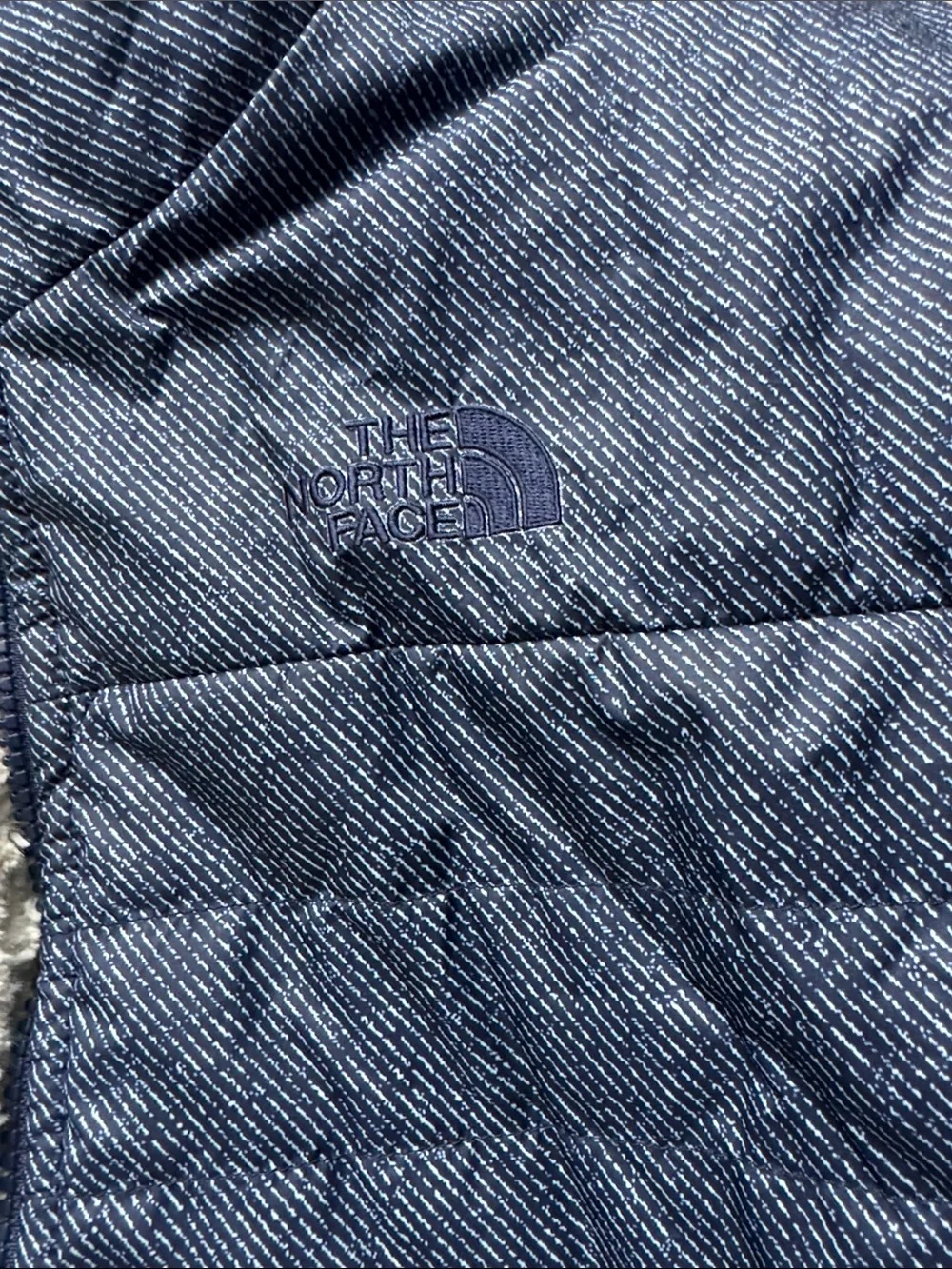 Girls North Face Reversible Montague Blue Denim. Youth XL.
